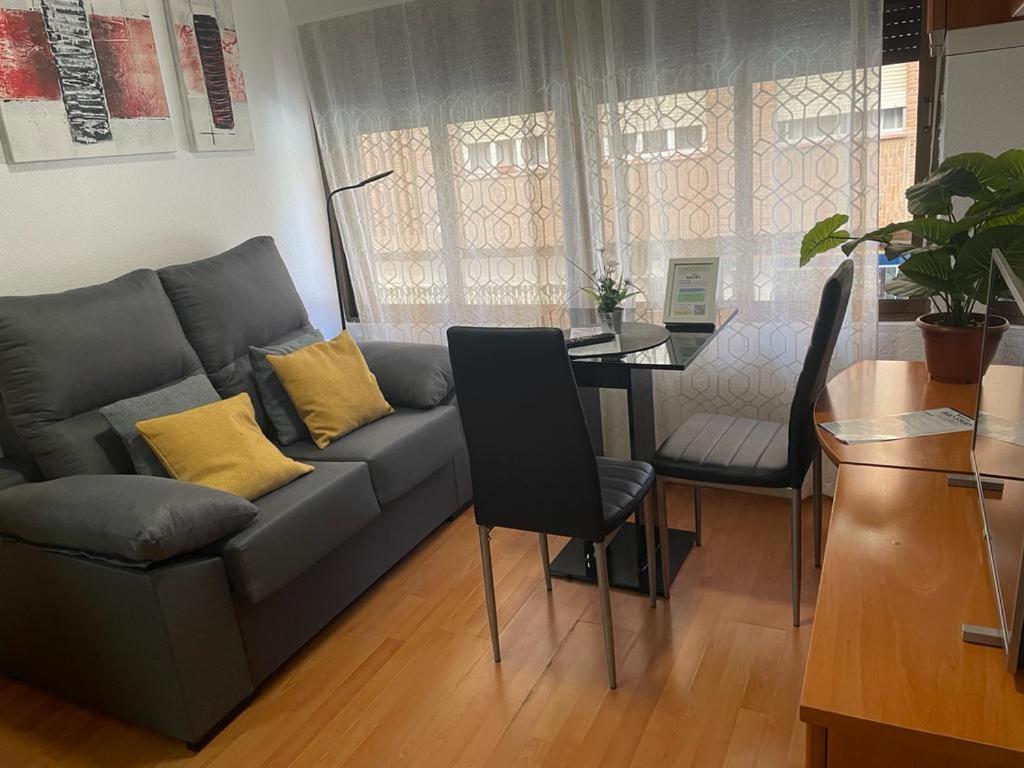 Apartamento de 1 dormitorio en buena ubicación Apartamento Albacete Exterior foto